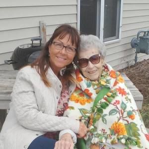 Meet your Posher, Tina